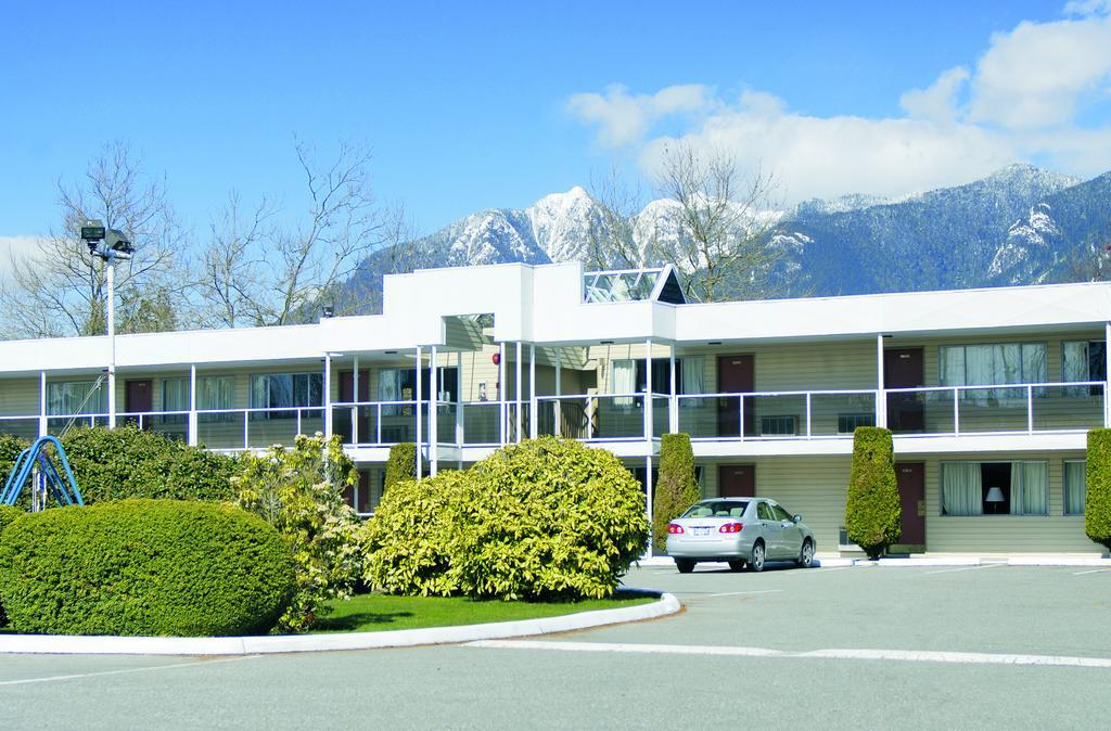 Grouse Inn West Vancouver Dış mekan fotoğraf