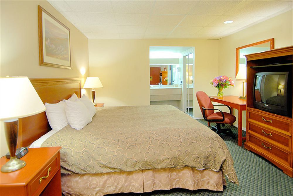 Grouse Inn West Vancouver Dış mekan fotoğraf