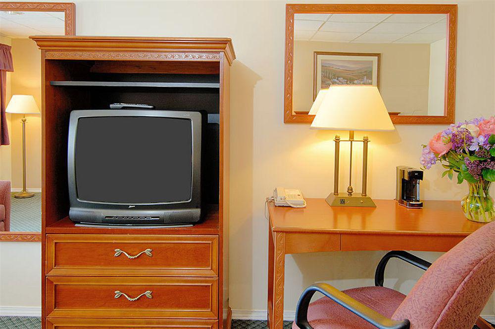 Grouse Inn West Vancouver Dış mekan fotoğraf