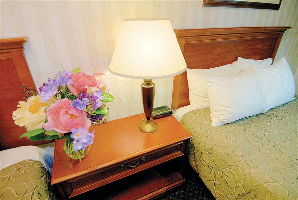 Grouse Inn West Vancouver Dış mekan fotoğraf